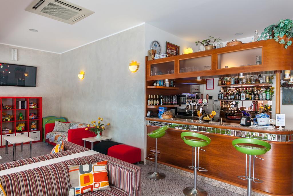 Hotel Sandra Gatteo a Mare Esterno foto