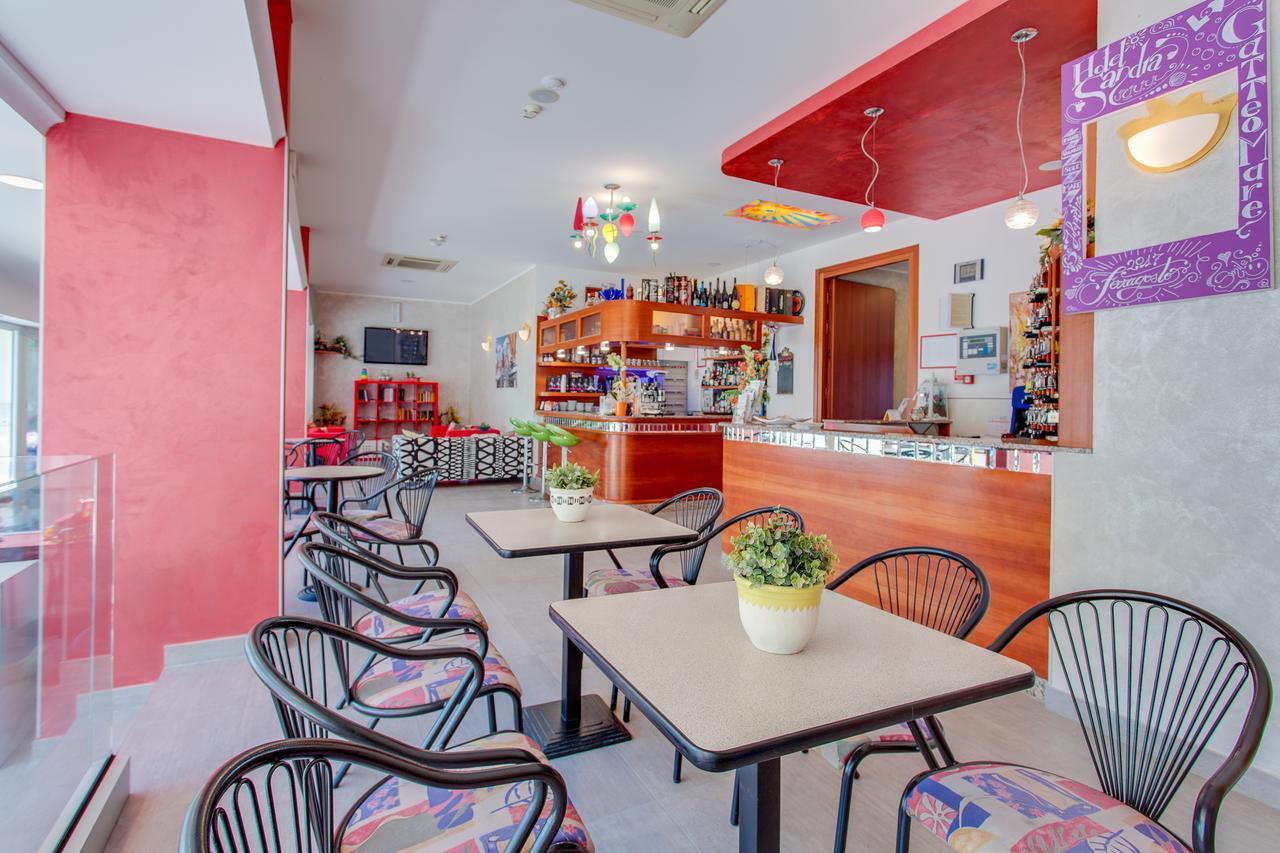 Hotel Sandra Gatteo a Mare Esterno foto