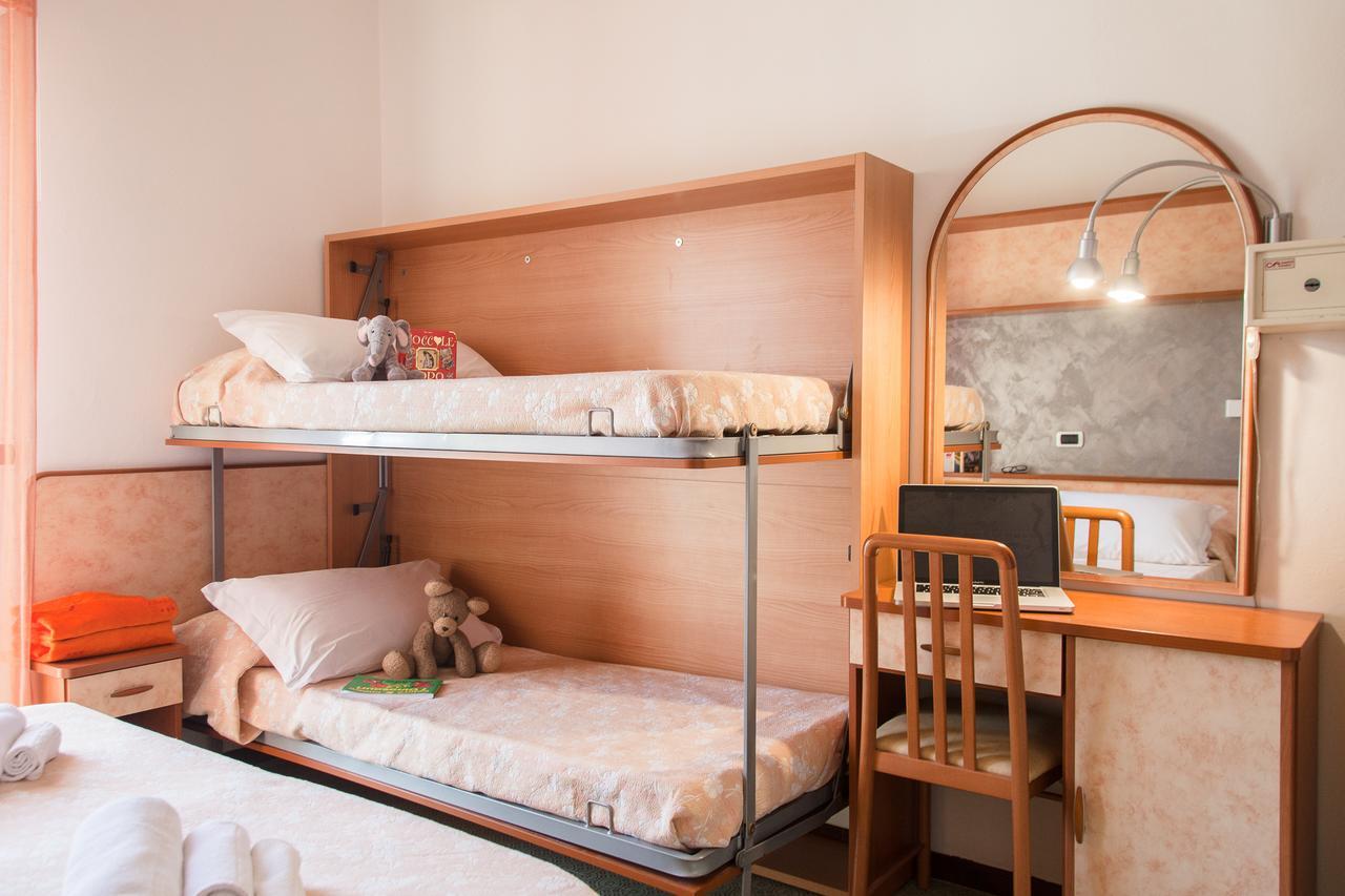 Hotel Sandra Gatteo a Mare Esterno foto